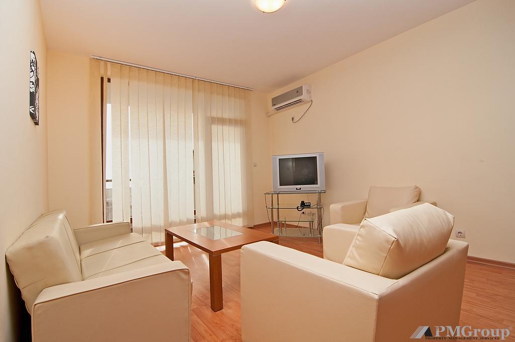 Garden Of Eden Pmg Apartments 스베티 블라스 객실 사진