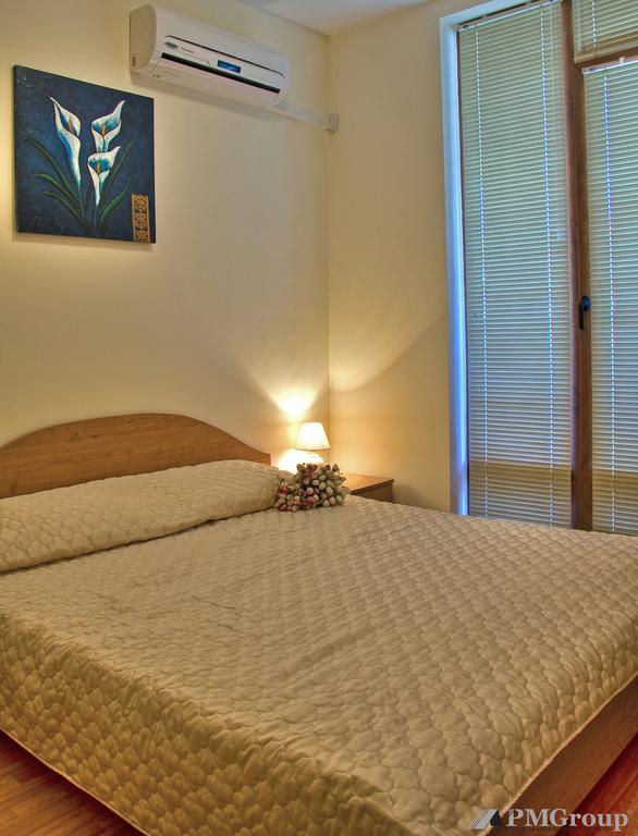 Garden Of Eden Pmg Apartments 스베티 블라스 객실 사진